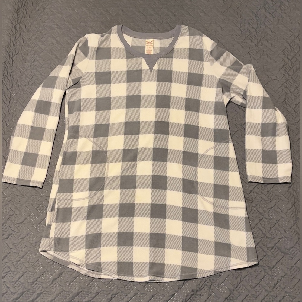 FADED GLORY FLEECE SLEEPER WITH POCKETS